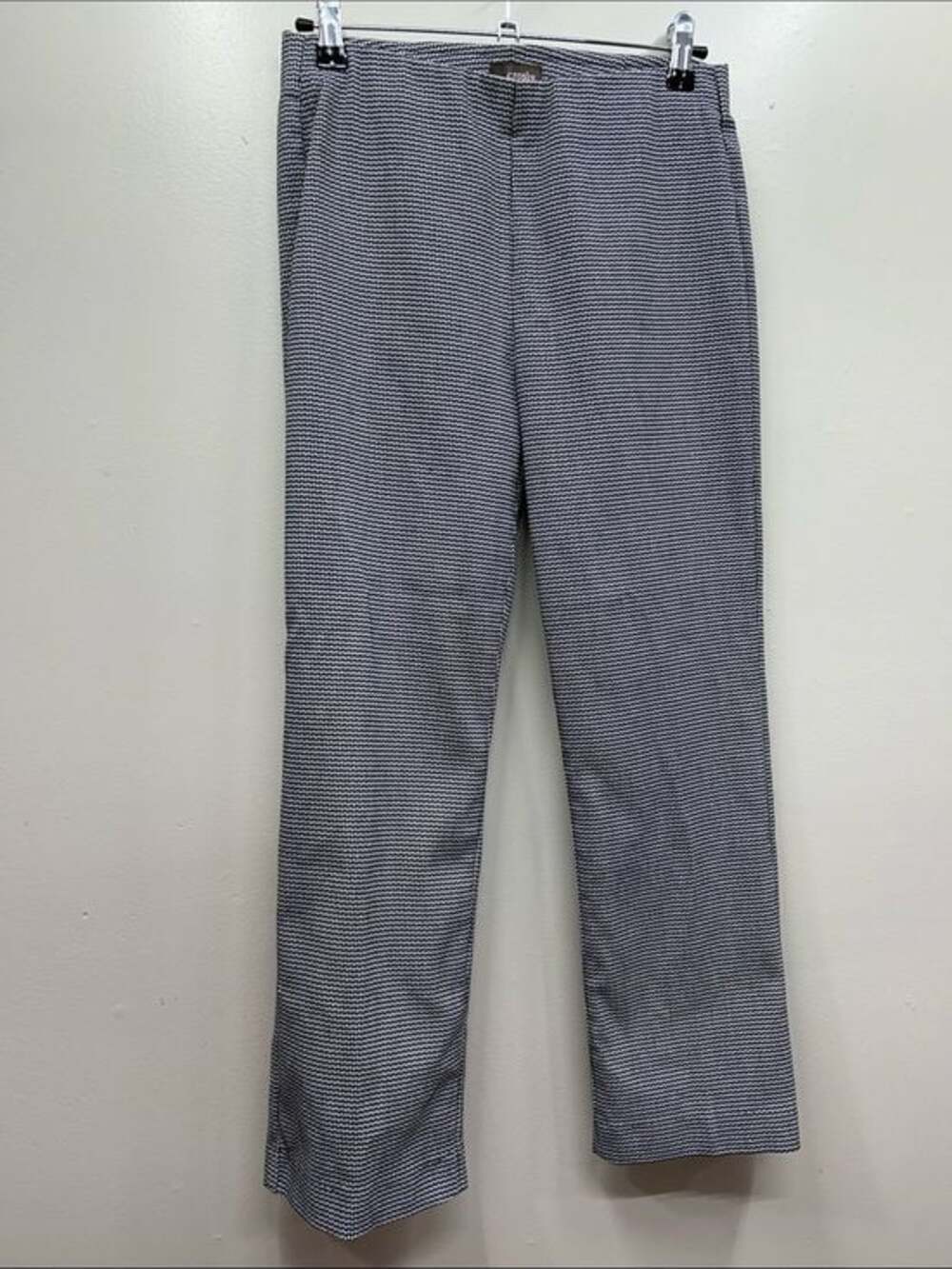 crosby. Black & White Textured Cropped Pants